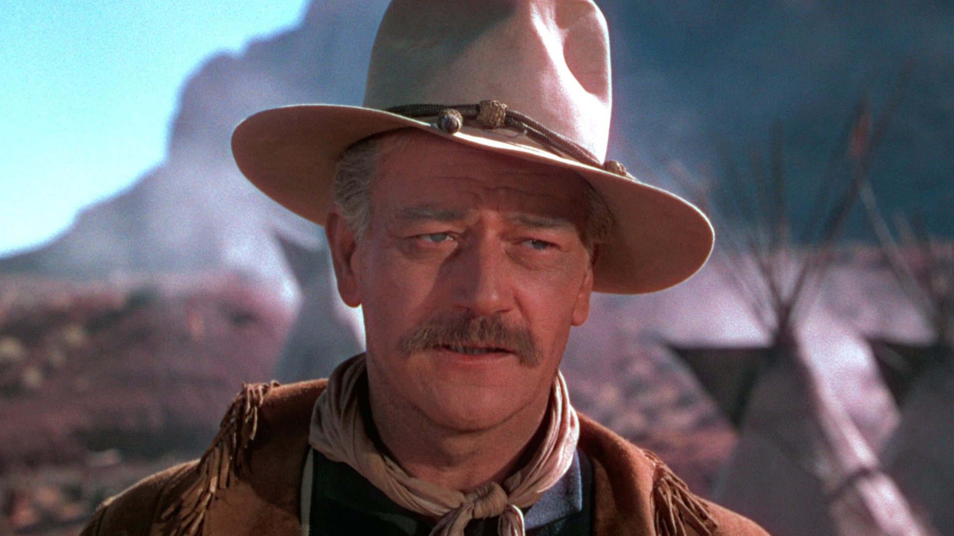 Sarı Eşarplı Kız