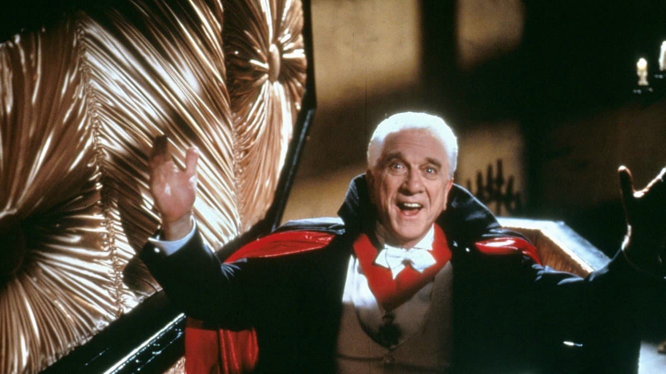 Dracula: Ölü Ama Son Derece Mutlu