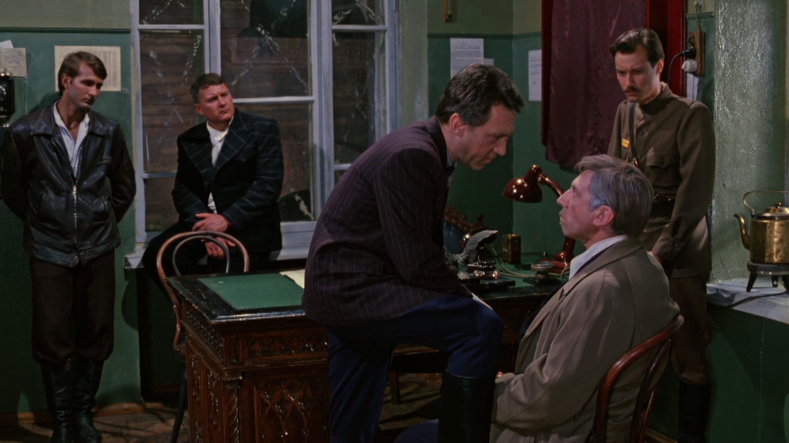 Buluşma Yeri Değiştirilemez