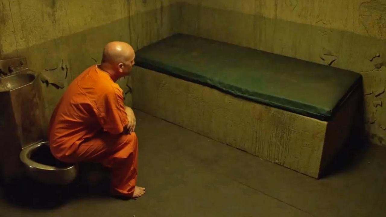 Cezaevinde Hayatta Kalma Rehberi