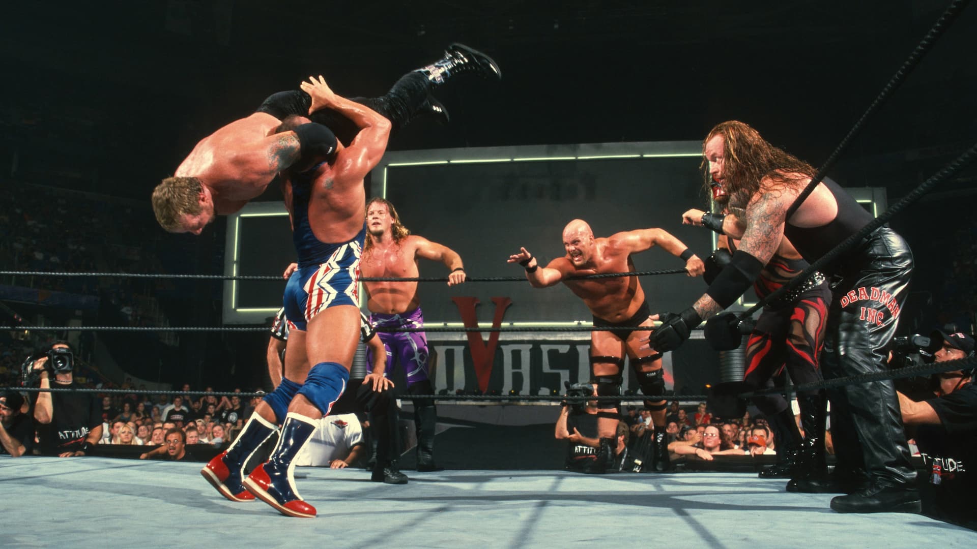 WWE InVasion