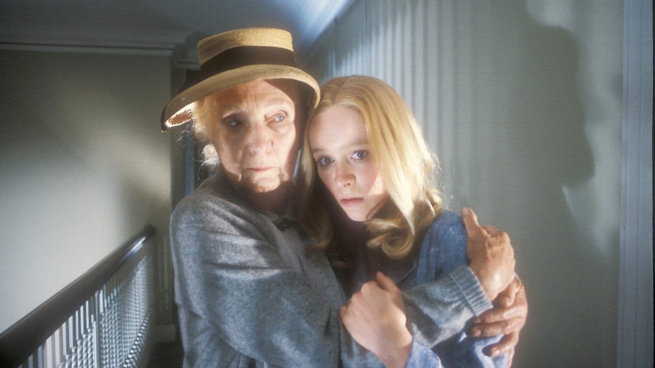 Bayan Marple: Uyuyan Cinayet  /  Bayan Marple: Unutulmuş Cinayet