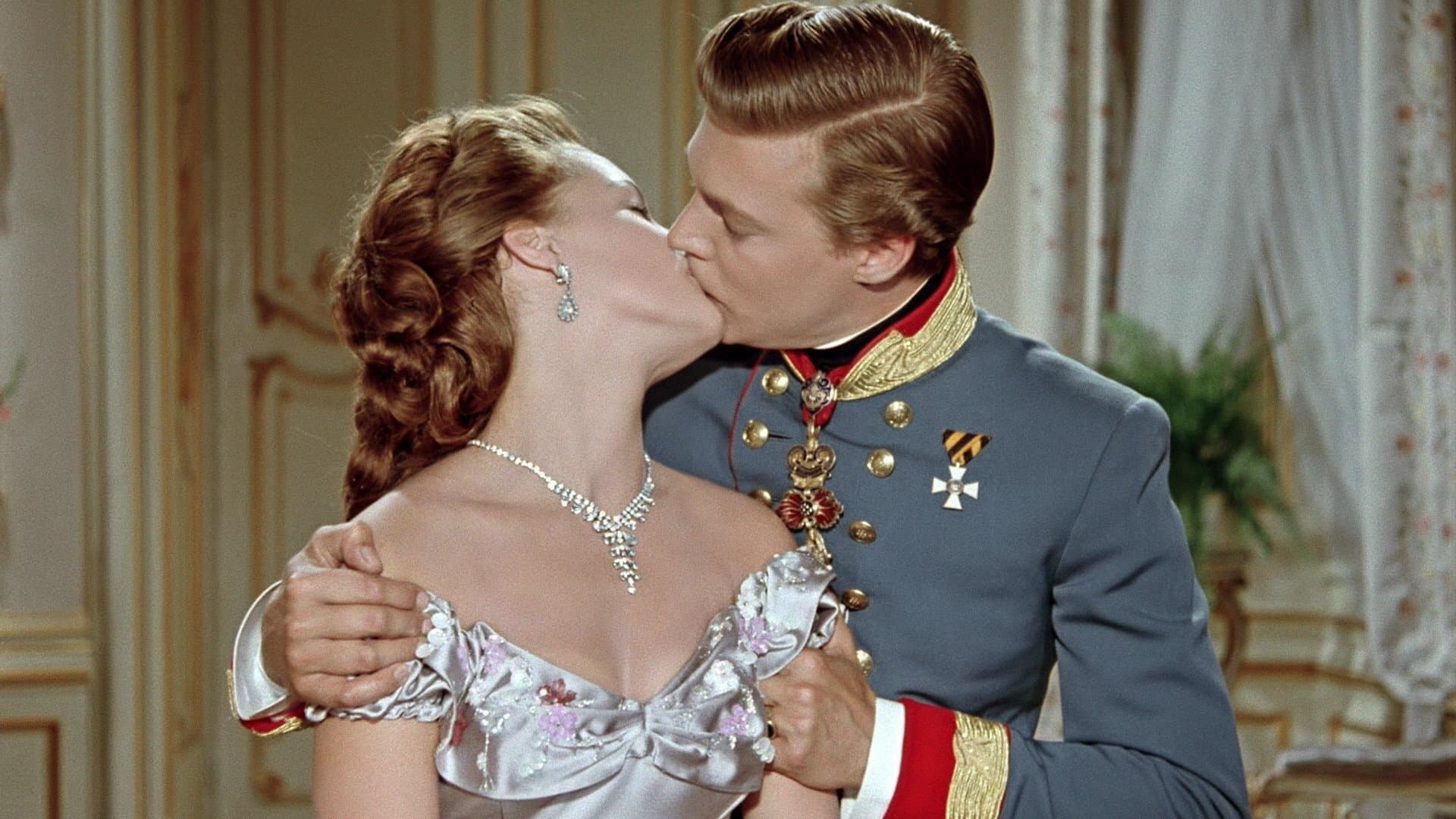 Sissi - Genç İmparatoriçe