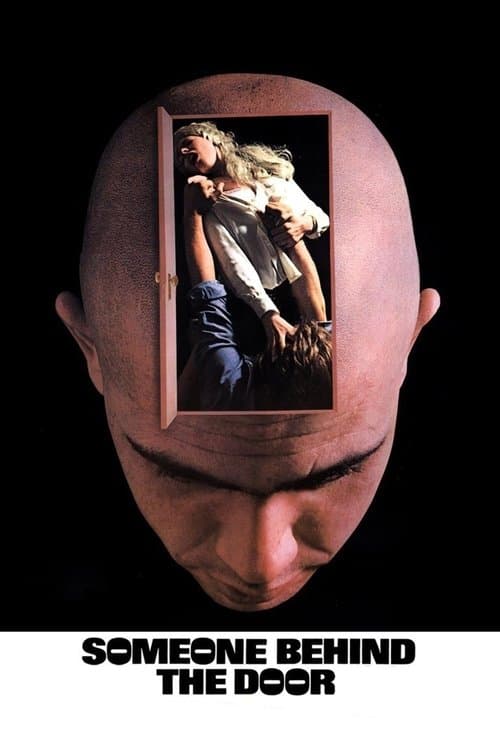 Kapının Arkasında Biri Var